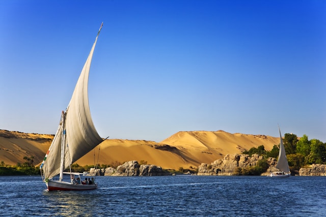 flying carpet si1mfhslnwy unsplash